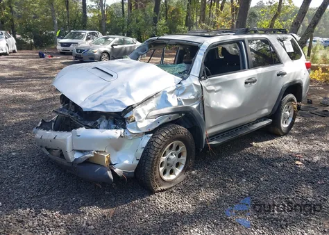 2011 Toyota 4Runner Trail V6 from USA, damaged, VIN JTEBU5JRXB5044306